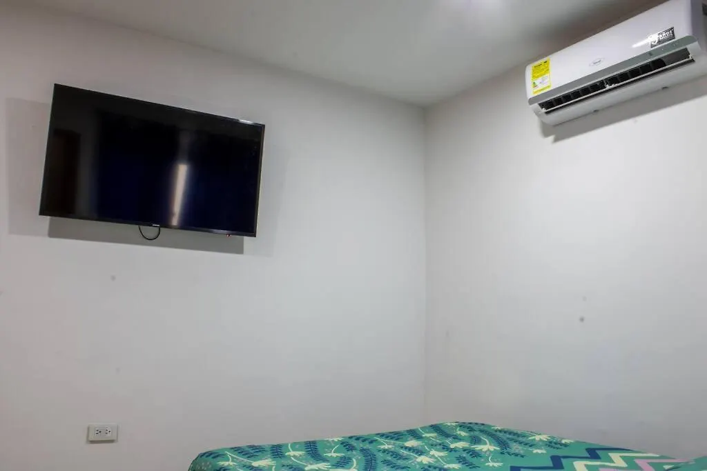 아파트 Comodo Apto 3 Alcobas 2 Banos 산타마르타